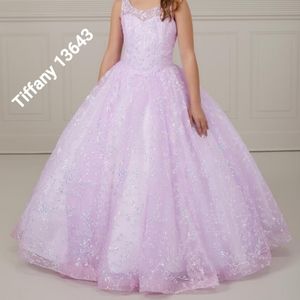 Tiffany size 10 Lavender